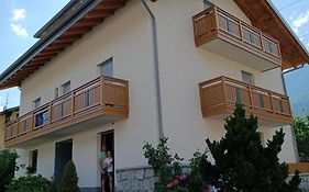 Mansarda A Carciato, Trilocale In Montagna