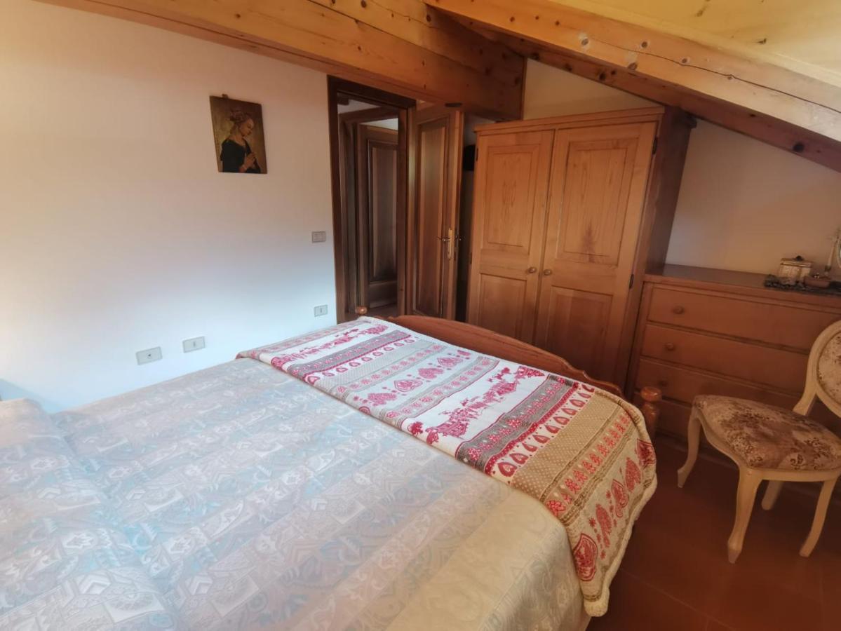 Apartament Mansarda A Carciato, Trilocale In Montagna Dimaro Zewnętrze zdjęcie