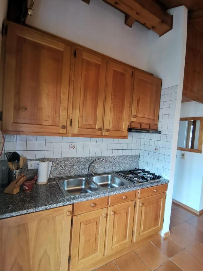 Apartament Mansarda A Carciato, Trilocale In Montagna Dimaro Zewnętrze zdjęcie