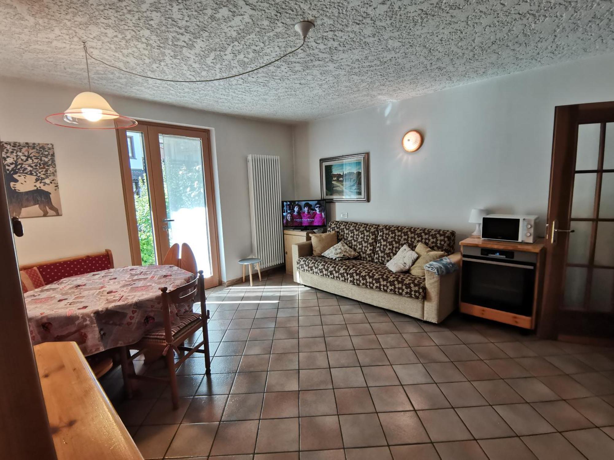 Apartament Mansarda A Carciato, Trilocale In Montagna Dimaro Zewnętrze zdjęcie